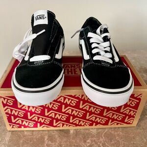 Vans Classic Black and White Low-Tops